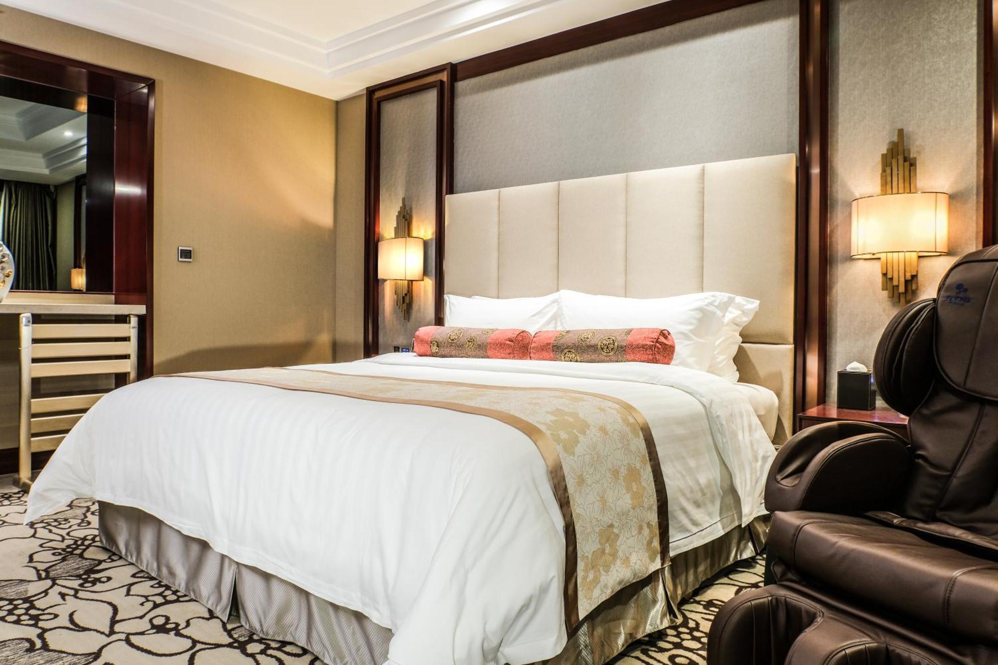 Soluxe Hotel Guangzhou - Overseas Buyers Registration Service&Canton Fair Free Shuttle Bus 15 Apr To 05 May Exteriér fotografie